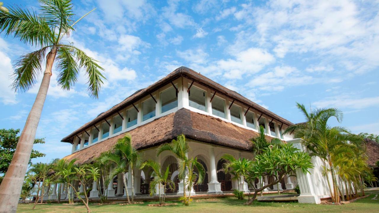 Le Pondy Hotel Pondicherry Exterior photo